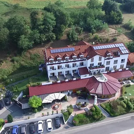 Hotel Vitalhotel Krainz Mit Nebenhaus Familien Oase 4*
