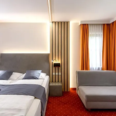 Vitalhotel Krainz Mit Nebenhaus Familien Oase 4* Fürstenfeld