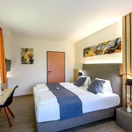 Vitalhotel Krainz Mit Nebenhaus Familien Oase 4* Loipersdorf bei Fuerstenfeld