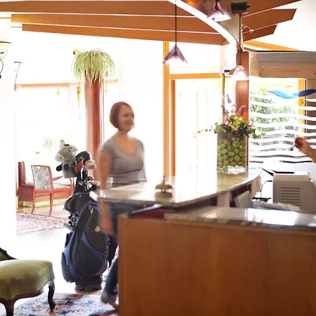 Vitalhotel Krainz Mit Nebenhaus Familien Oase Hotel Fürstenfeld