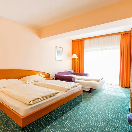 Vitalhotel Krainz Mit Nebenhaus Familien Oase 4*
