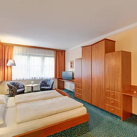 Vitalhotel Krainz Mit Nebenhaus Familien Oase Hotel Loipersdorf bei Fuerstenfeld