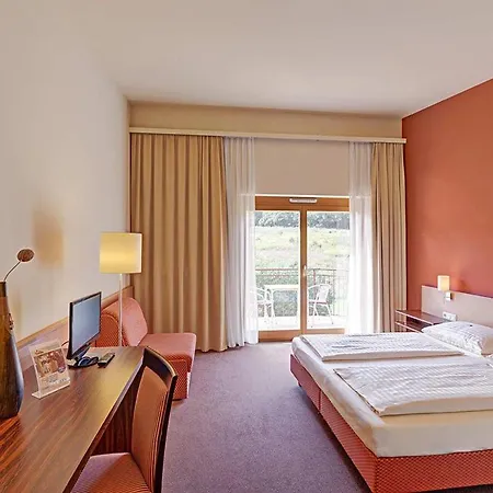 Vitalhotel Krainz Mit Nebenhaus Familien Oase Hotel 4*