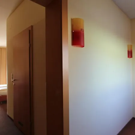 Vitalhotel Krainz Mit Nebenhaus Familien Oase Hotel 4*