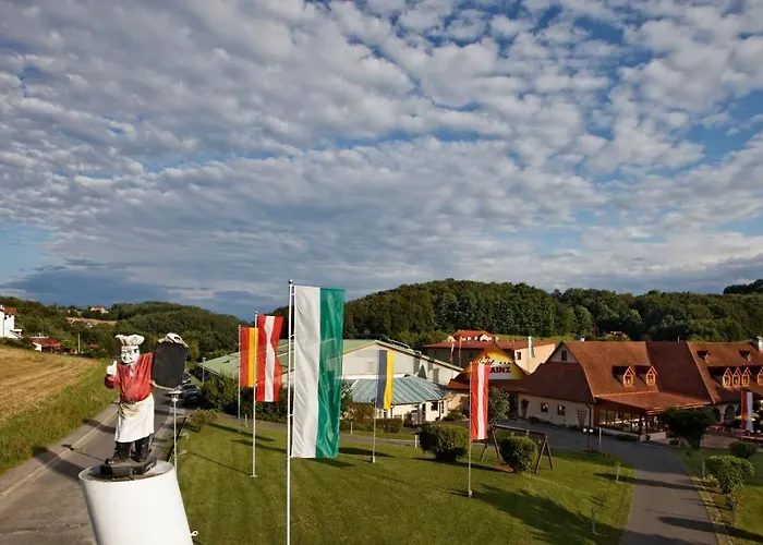 Vitalhotel Krainz Mit Nebenhaus Familien Oase Fürstenfeld