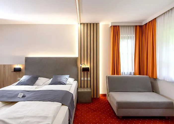 Vitalhotel Krainz Mit Nebenhaus Familien Oase 4* لويبرسدورف باي فرس