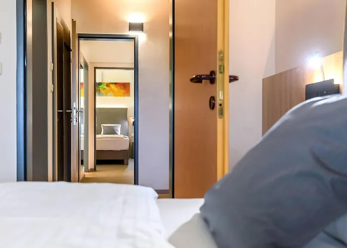 Vitalhotel Krainz Mit Nebenhaus Familien Oase Hotel Fürstenfeld