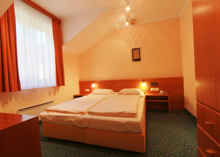 Vitalhotel Krainz Mit Nebenhaus Familien Oase لويبرسدورف باي فرس