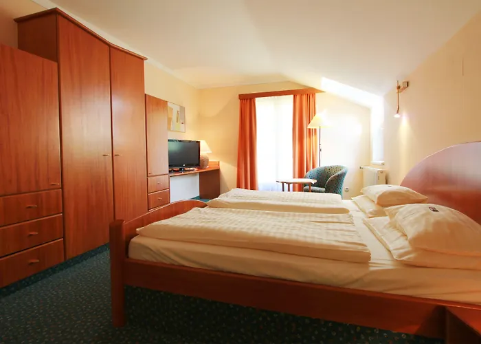 Vitalhotel Krainz Mit Nebenhaus Familien Oase فندق لويبرسدورف باي فرس