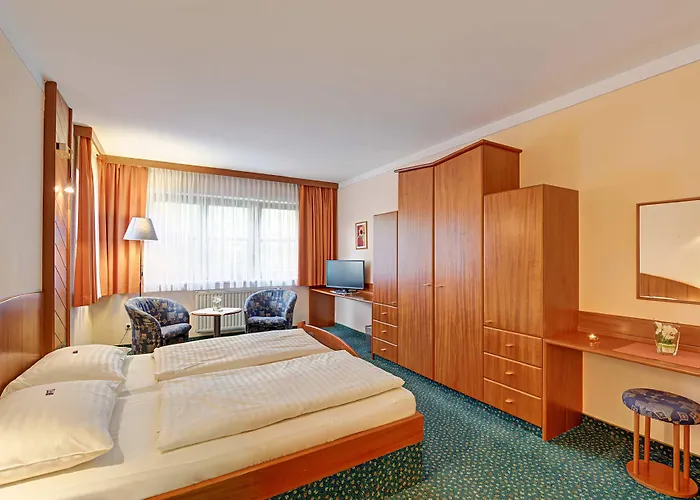 Vitalhotel Krainz Mit Nebenhaus Familien Oase Hotel Fürstenfeld