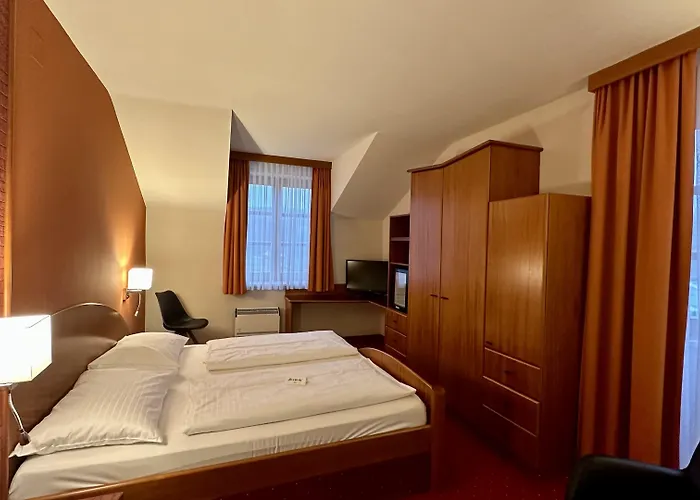 Vitalhotel Krainz Mit Nebenhaus Familien Oase Hotel 4*