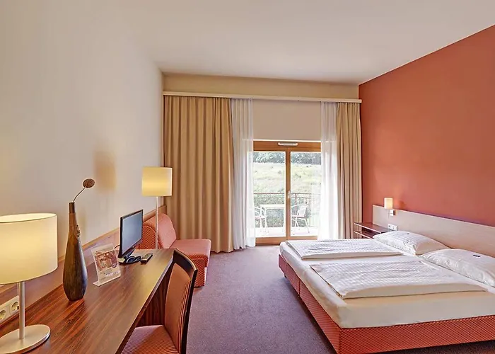 Vitalhotel Krainz Mit Nebenhaus Familien Oase Hotel 4*