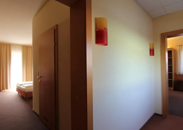 Vitalhotel Krainz Mit Nebenhaus Familien Oase فندق 4*